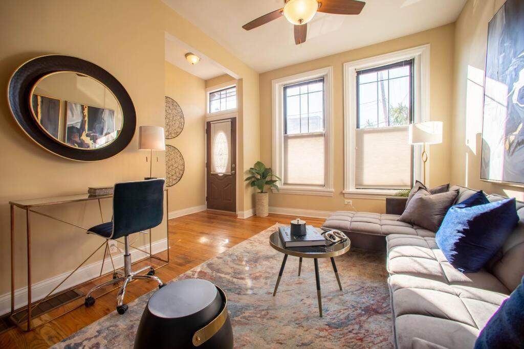 Apartamento Getaway In The Heart Of Pilsen Chicago Exterior foto